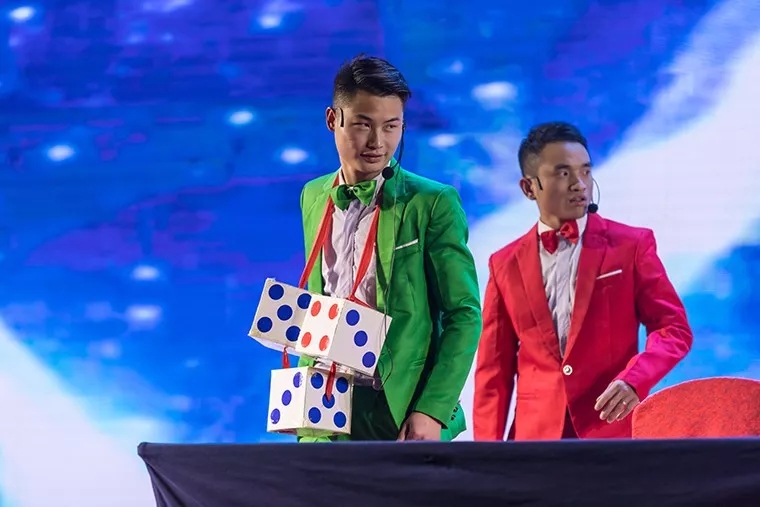 《賭王爭霸賽》 寶勝店 《賭王爭霸賽》 寶勝店