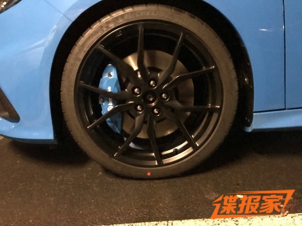 2018日內(nèi)瓦車展探館：?？怂筊S限量版